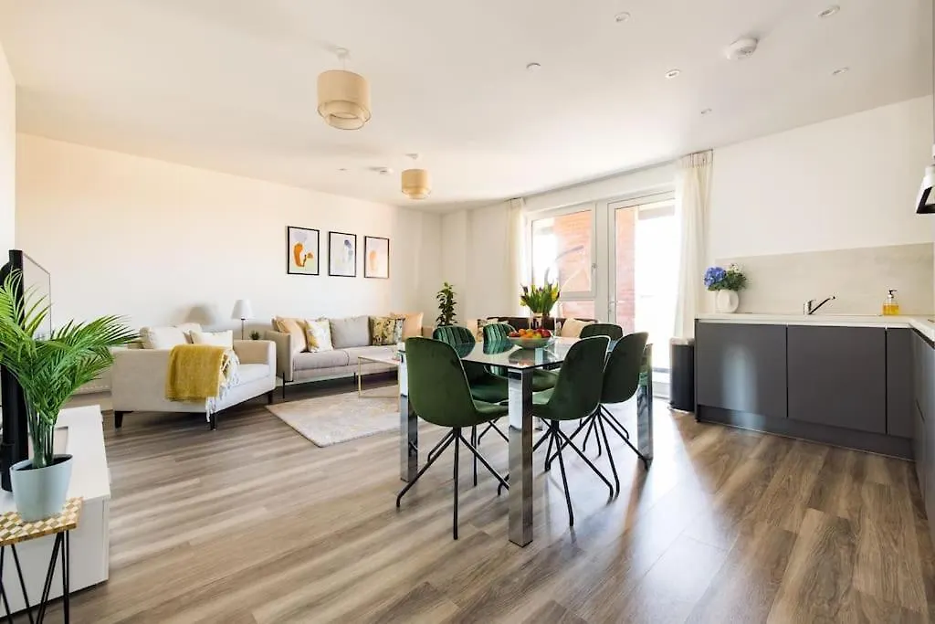 Wild Roses Serviced Apartments - Upton Park London United Kingdom